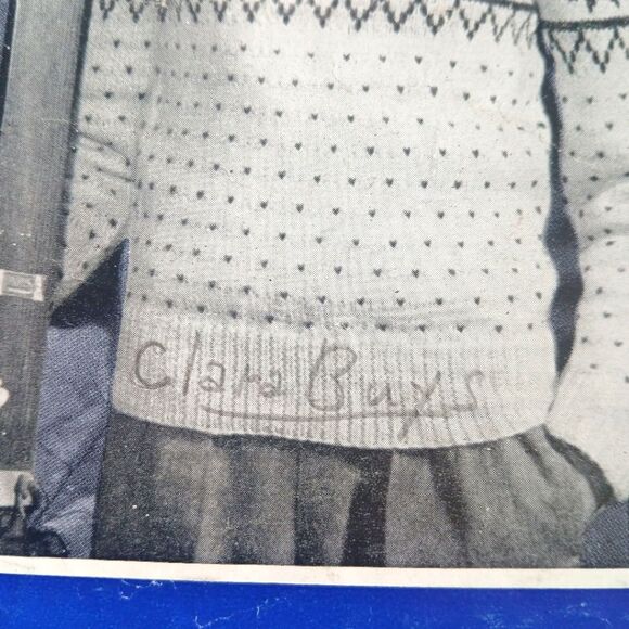 Doreen Knitting Books, designed by Nell Armstrong Paper 4th Edition Vol 103 - Picture 4 of 8